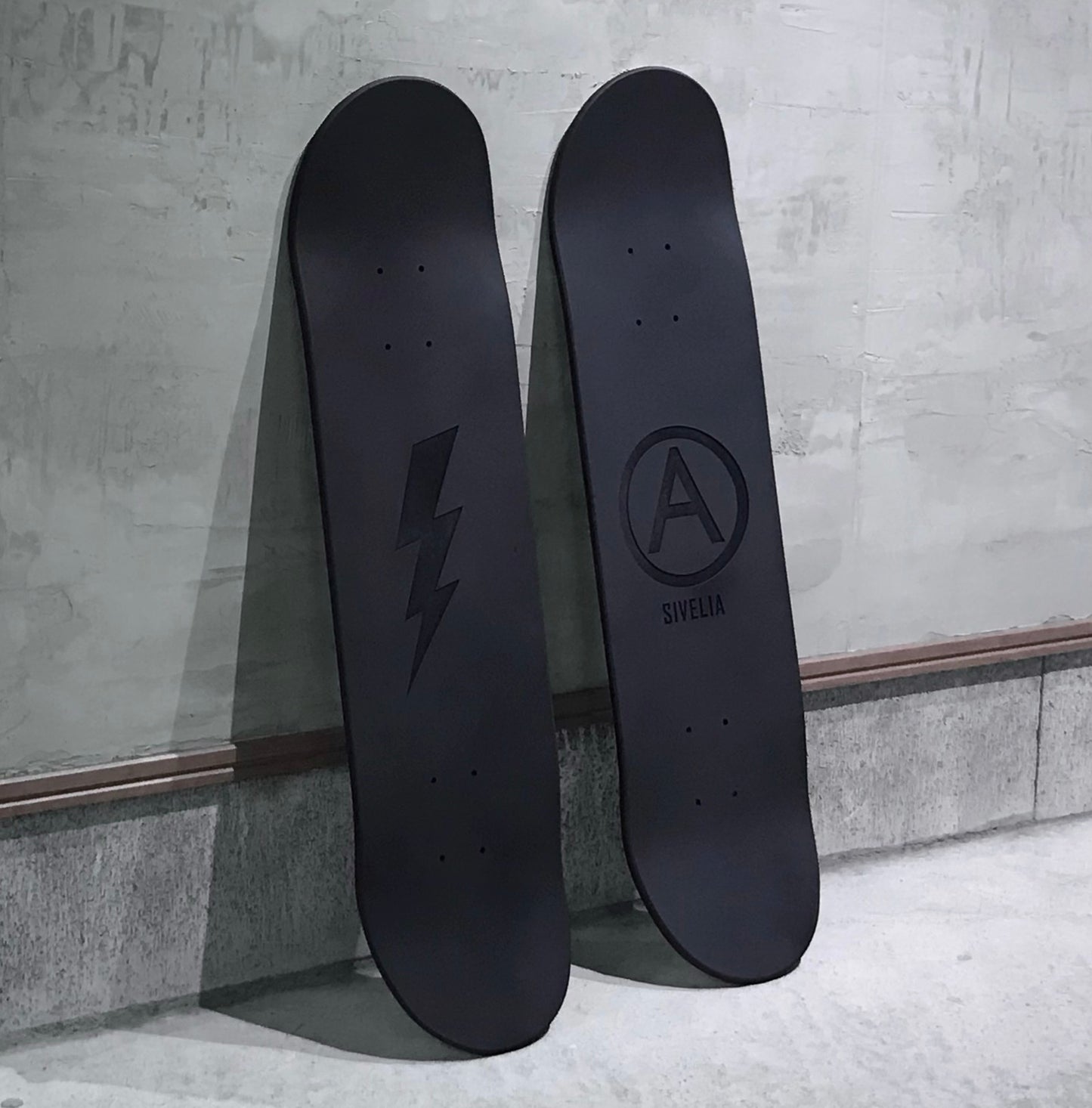 BLACK BOARD THUNDER BOLT